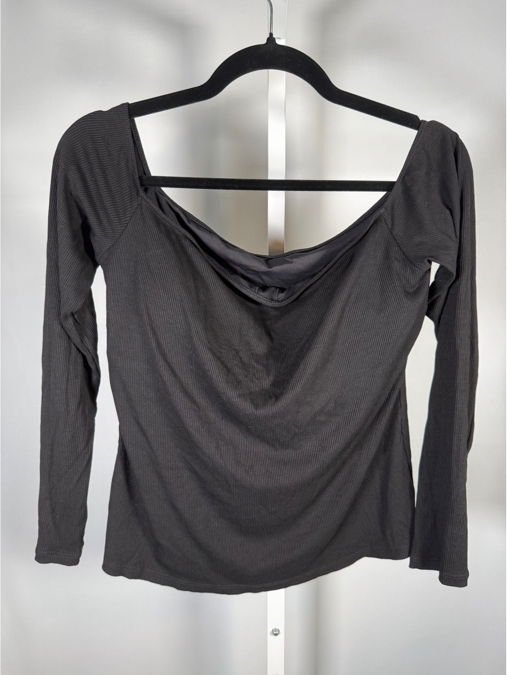 Halara Ribbed Knit Off Shoulder Long Sleeve 2-in-1 Casual Top Black Size Large - Picture 3 of 9
